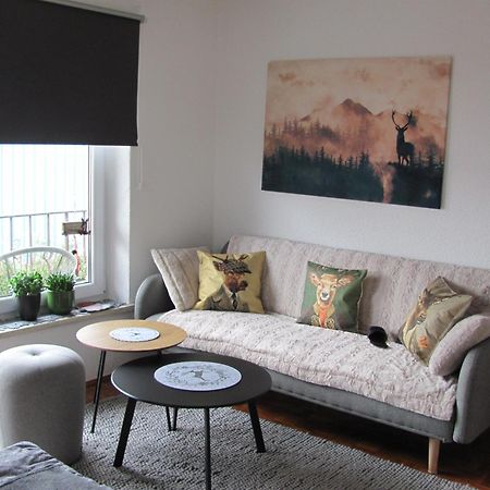 #1Gemuetliches Ruhiges Sonniges Balkonzimmer Mit Gemeinschaftsbad W-Lan Airport Nah Late Night Check In Haus Nr 9,5 Trunkelsberg المظهر الخارجي الصورة